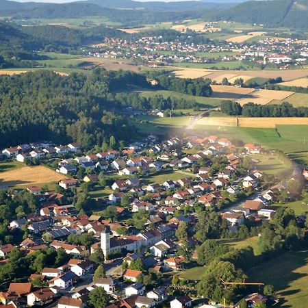 Ferienwohnung Kreuzer Lydia Furth im Wald Exterior foto